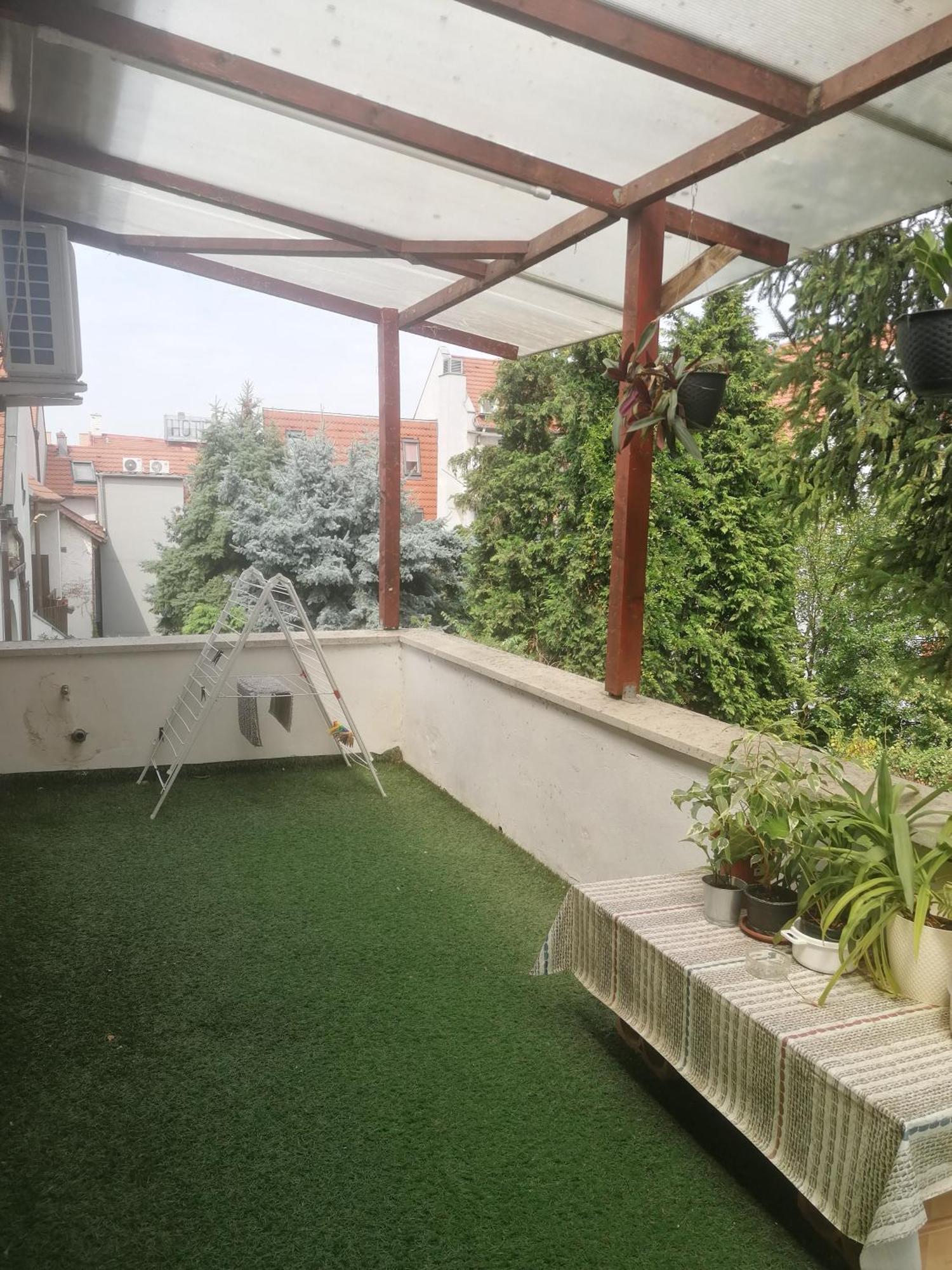 Ujkapu Sunshine Apartments Gyor Exterior photo